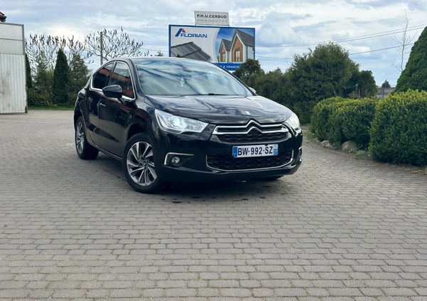 Citroen DS4 cena 29400 przebieg: 158222, rok produkcji 2012 z Ostrołęka małe 172